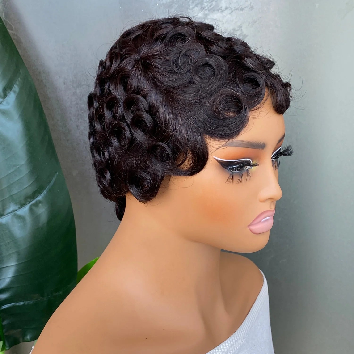 Short Curly Wig